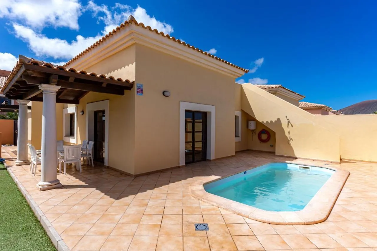 Villa Serenity Private Pool Corralejo By Holidays Home